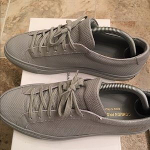 Common projects Achilles low perf. leather size 39
